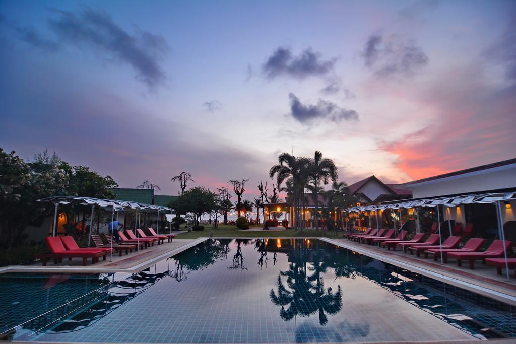 Golden Bay Cottage - Sha Extra Plus Koh Lanta Bagian luar foto