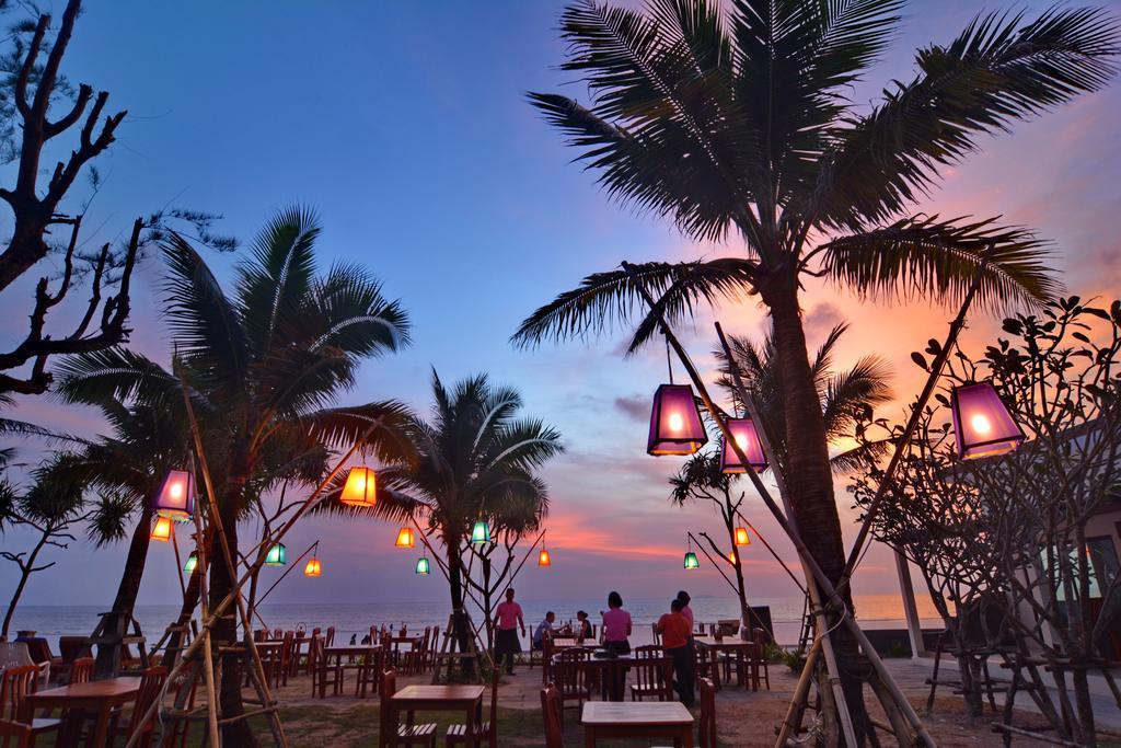 Golden Bay Cottage - Sha Extra Plus Koh Lanta Bagian luar foto