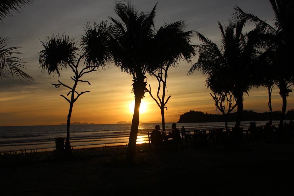 Golden Bay Cottage - Sha Extra Plus Koh Lanta Bagian luar foto